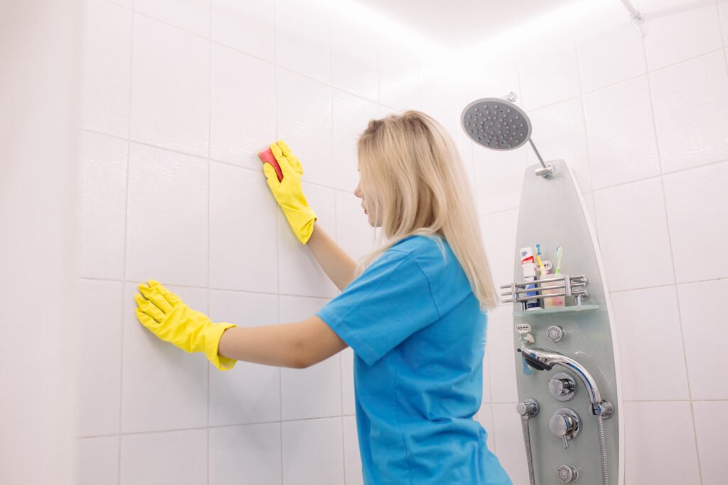 bathroom cleaning Molonglo Valley