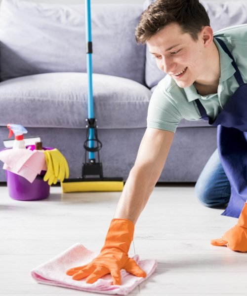 professional bond cleaners Stromlo